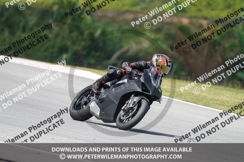 Sepang;event digital images;motorbikes;no limits;peter wileman photography;trackday;trackday digital images